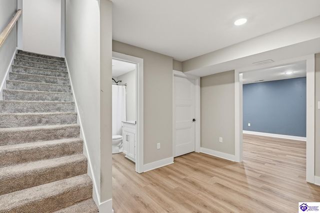 305 Summit Creek Drive, Elizabethtown, KY 42701