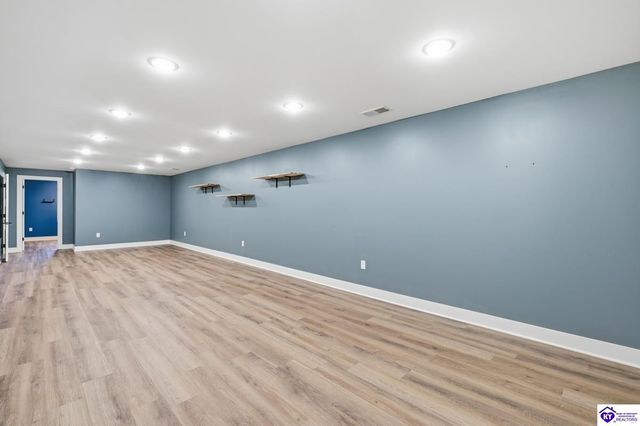 305 Summit Creek Drive, Elizabethtown, KY 42701