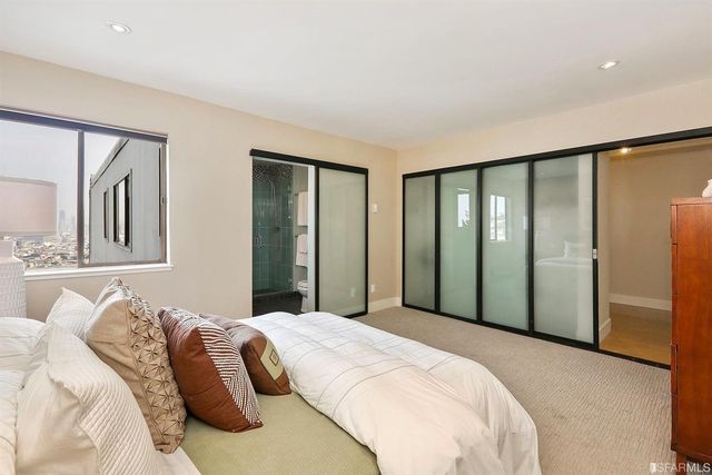 77 Grand View Avenue 301, San Francisco, CA 94114