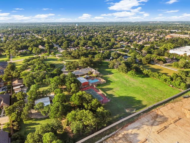 8920 Martin Drive, North Richland Hills, TX 76182