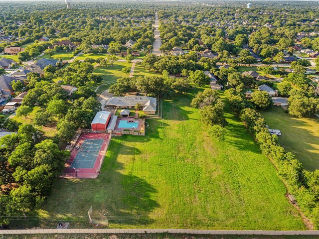 8920 Martin Drive, North Richland Hills, TX 76182