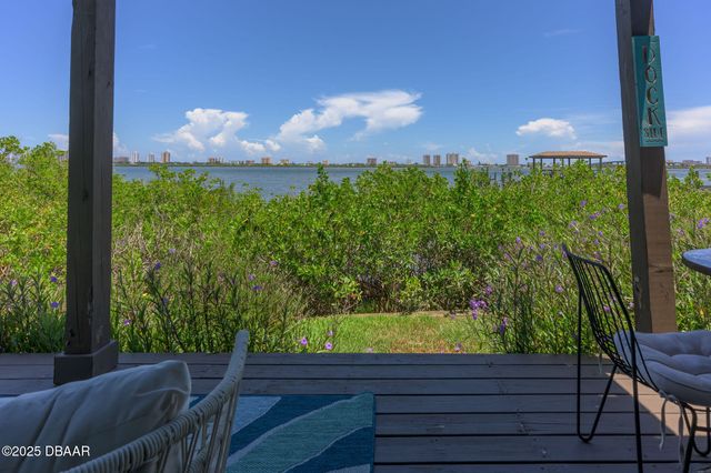 3333 S Ridgewood Ave Apt 9, Port Orange, FL 32129