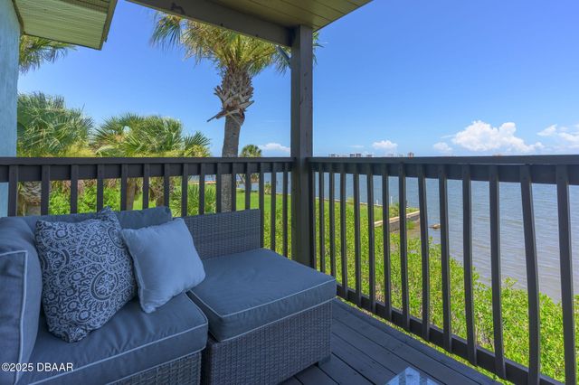 3333 S Ridgewood Ave Apt 9, Port Orange, FL 32129