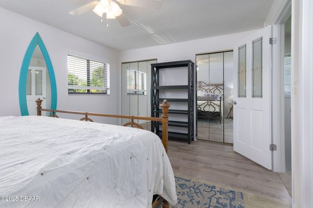 3333 S Ridgewood Ave Apt 9, Port Orange, FL 32129