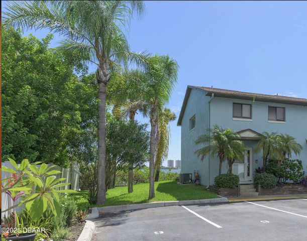 3333 S Ridgewood Ave Apt 9, Port Orange, FL 32129