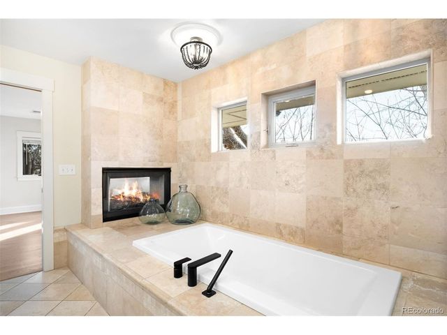 1463 S York St, Denver, CO 80210