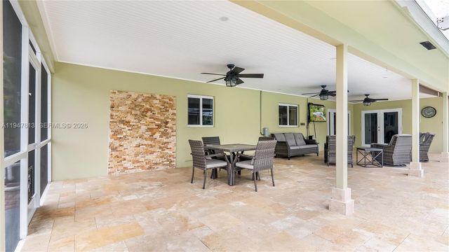 11071 SW 30th Ct, Davie, FL 33328