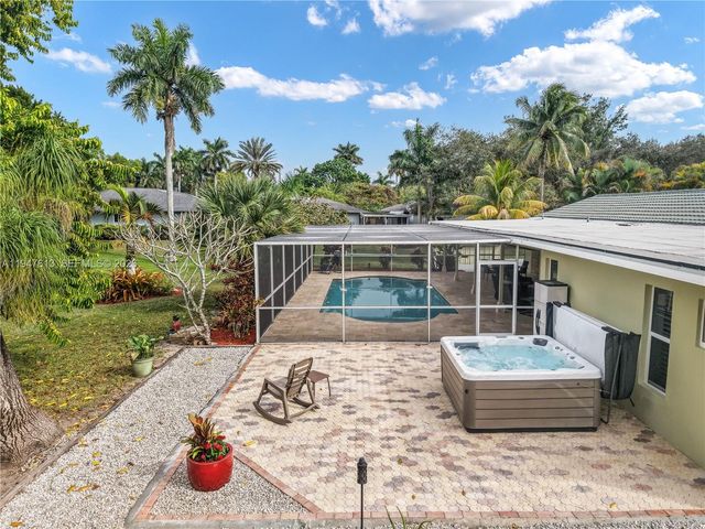 11071 SW 30th Ct, Davie, FL 33328
