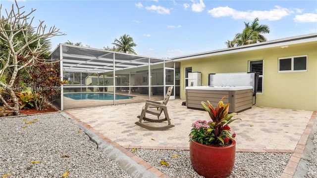 11071 SW 30th Ct, Davie, FL 33328