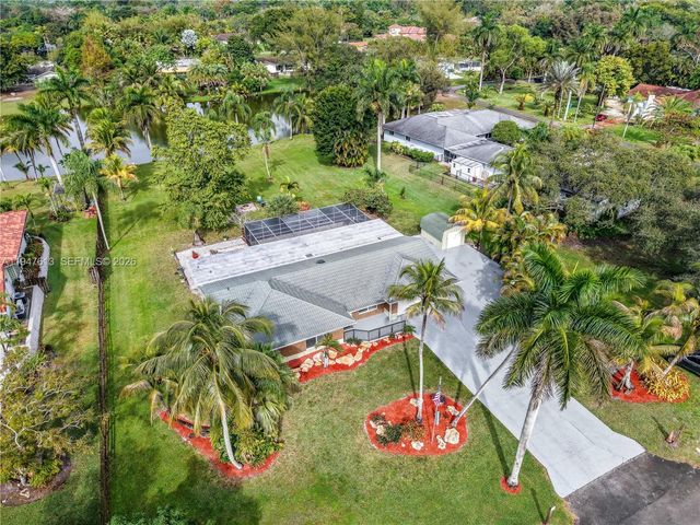 11071 SW 30th Ct, Davie, FL 33328