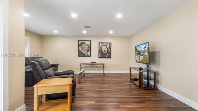 11071 SW 30th Ct, Davie, FL 33328