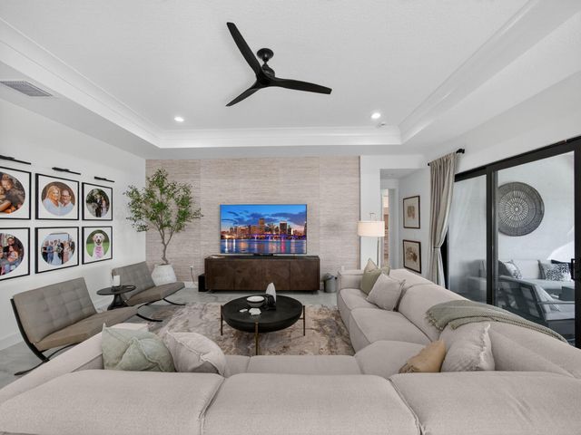 12417 SW Crystal Cove Drive, Port St Lucie, FL 34987