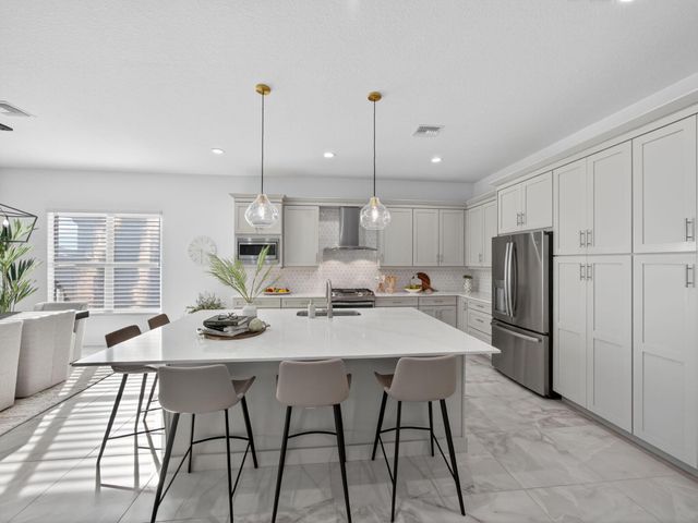 12417 SW Crystal Cove Drive, Port St Lucie, FL 34987