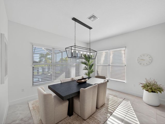 12417 SW Crystal Cove Drive, Port St Lucie, FL 34987