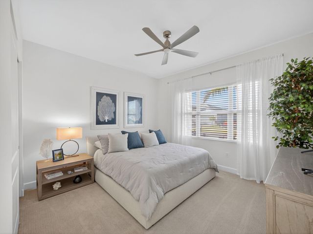 12417 SW Crystal Cove Drive, Port St Lucie, FL 34987