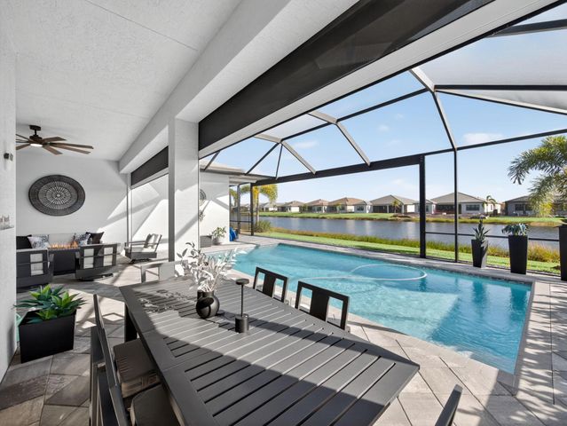 12417 SW Crystal Cove Drive, Port St Lucie, FL 34987