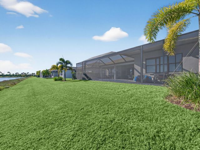 12417 SW Crystal Cove Drive, Port St Lucie, FL 34987