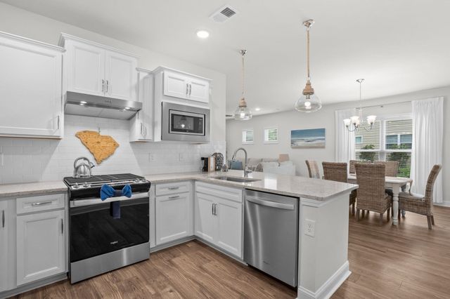 5905 Cremona Dr., Myrtle Beach, SC 29577