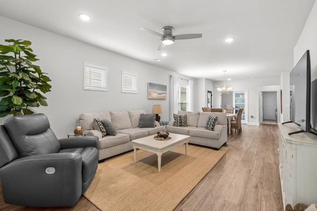 5905 Cremona Dr., Myrtle Beach, SC 29577