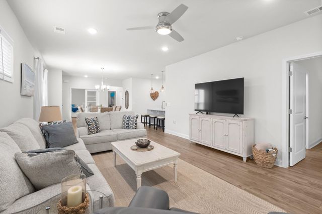 5905 Cremona Dr., Myrtle Beach, SC 29577