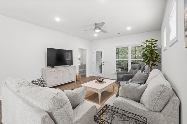 5905 Cremona Dr., Myrtle Beach, SC 29577