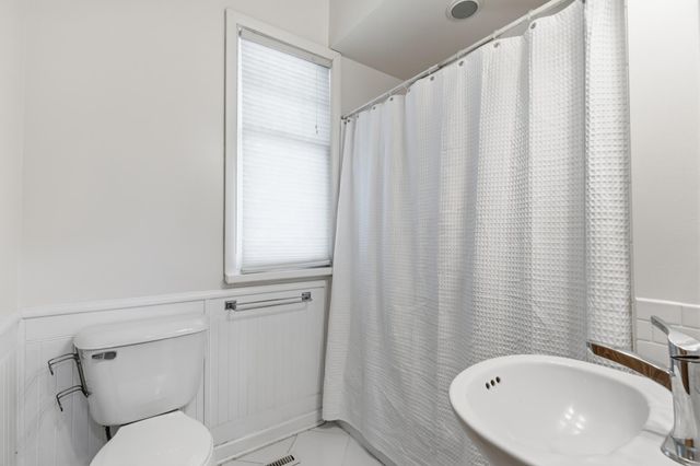 863 Sherburne Avenue, Saint Paul, MN 55104