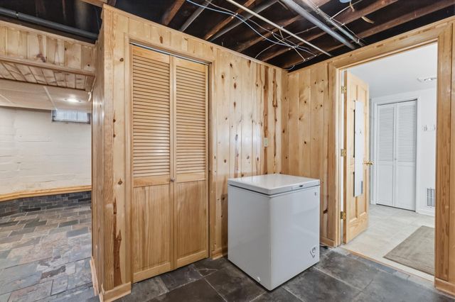 863 Sherburne Avenue, Saint Paul, MN 55104