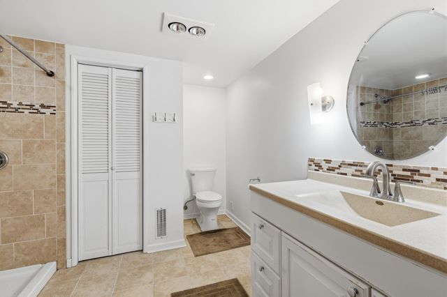 863 Sherburne Avenue, Saint Paul, MN 55104