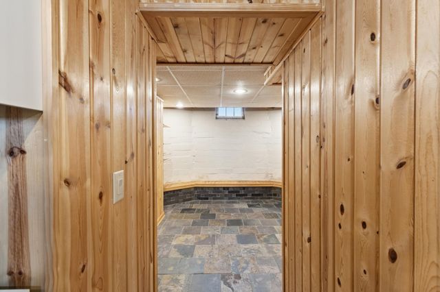 863 Sherburne Avenue, Saint Paul, MN 55104