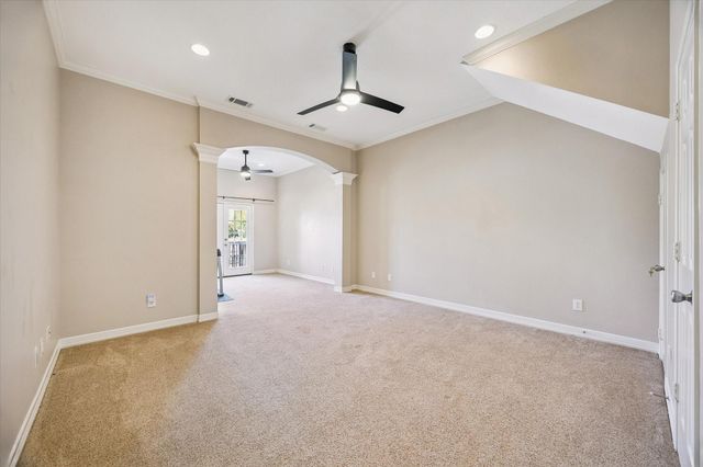 5110 Floyd Street, Houston, TX 77007