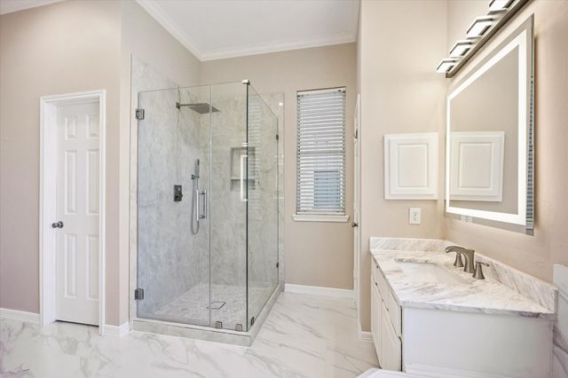 5110 Floyd Street, Houston, TX 77007