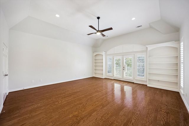 5110 Floyd Street, Houston, TX 77007