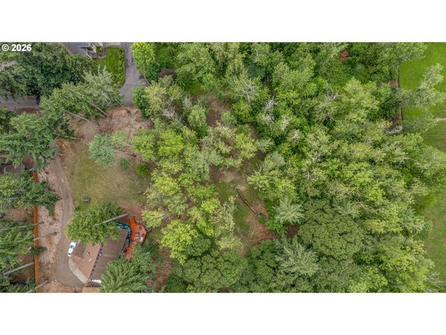 11747 Nw CEDAR FOREST Ln, Portland, OR 97229