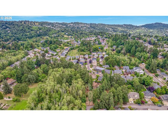 11747 Nw CEDAR FOREST Ln, Portland, OR 97229