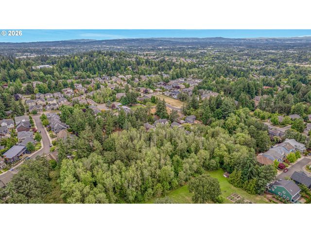 11747 Nw CEDAR FOREST Ln, Portland, OR 97229