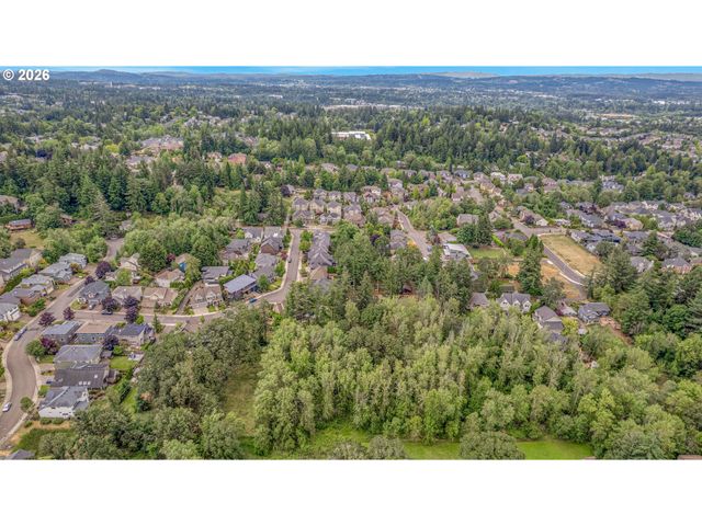 11747 Nw CEDAR FOREST Ln, Portland, OR 97229