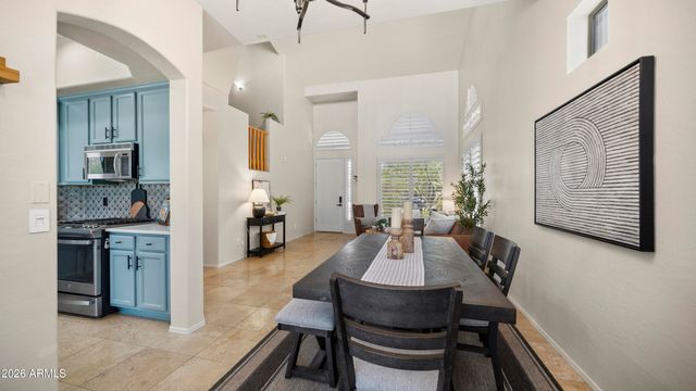 7026 E REGINA Street, Mesa, AZ 85207