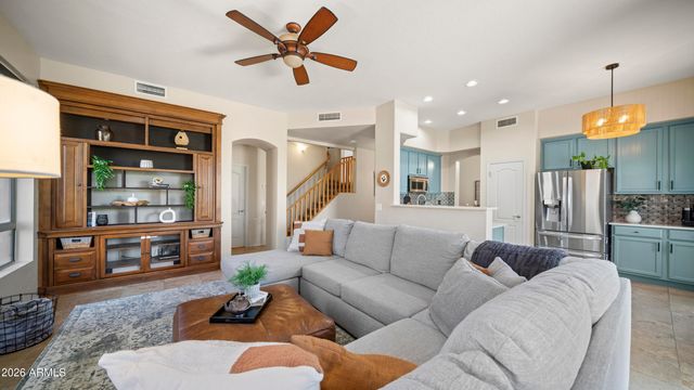7026 E REGINA Street, Mesa, AZ 85207