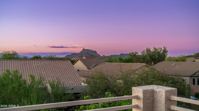 7026 E REGINA Street, Mesa, AZ 85207