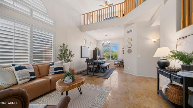 7026 E REGINA Street, Mesa, AZ 85207