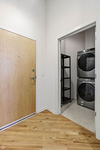 1040 W ADAMS Street 416, Chicago, IL 60607