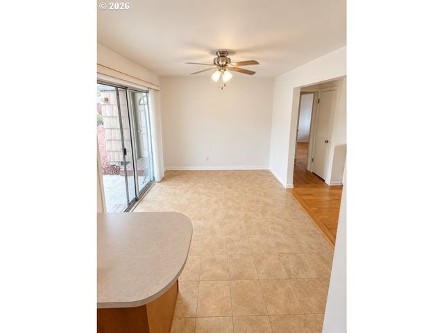 1231 N St, Springfield, OR 97477