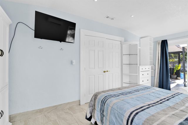 1814 NE 53rd Ct, Pompano Beach, FL 33064