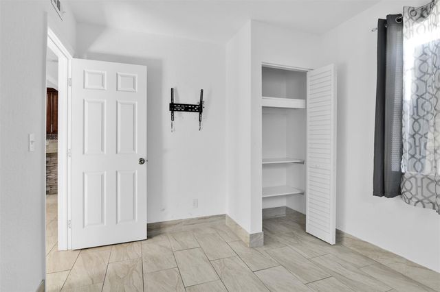 1814 NE 53rd Ct, Pompano Beach, FL 33064