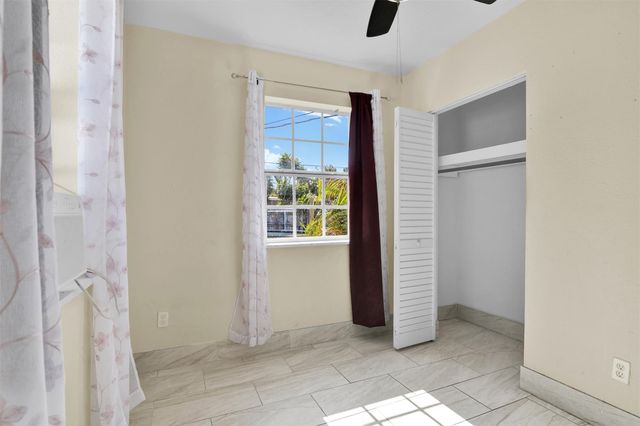 1814 NE 53rd Ct, Pompano Beach, FL 33064