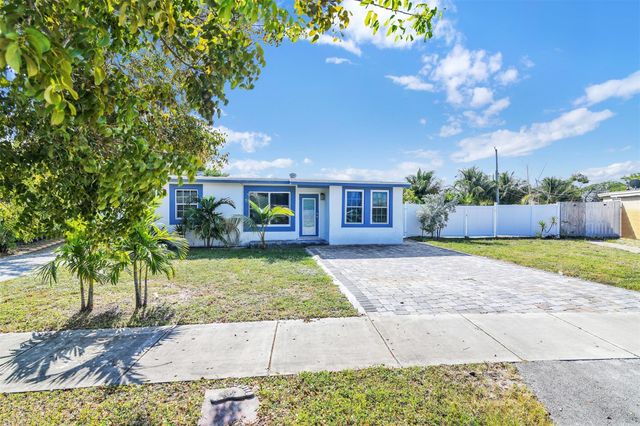 1814 NE 53rd Ct, Pompano Beach, FL 33064