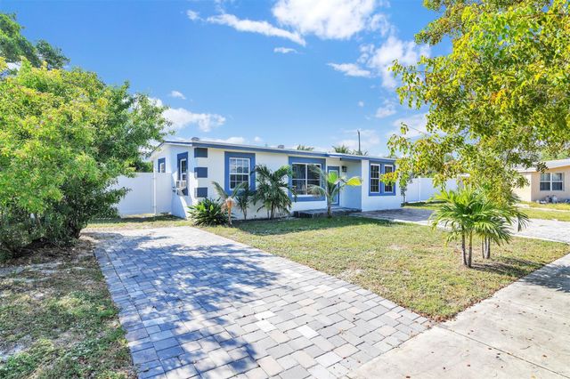 1814 NE 53rd Ct, Pompano Beach, FL 33064