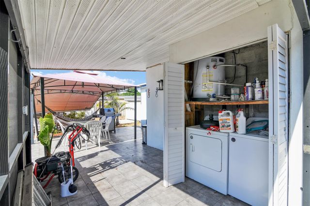 1814 NE 53rd Ct, Pompano Beach, FL 33064