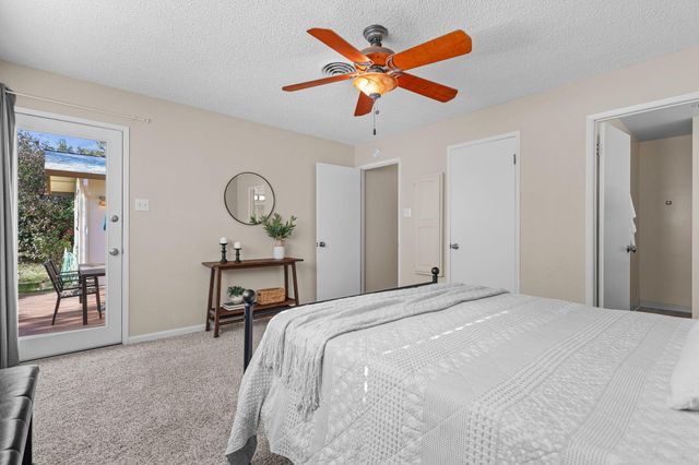 3135 Stratford Avenue, Redding, CA 96001