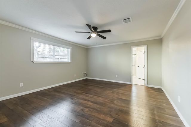 5115 Green Springs Drive, Houston, TX 77066